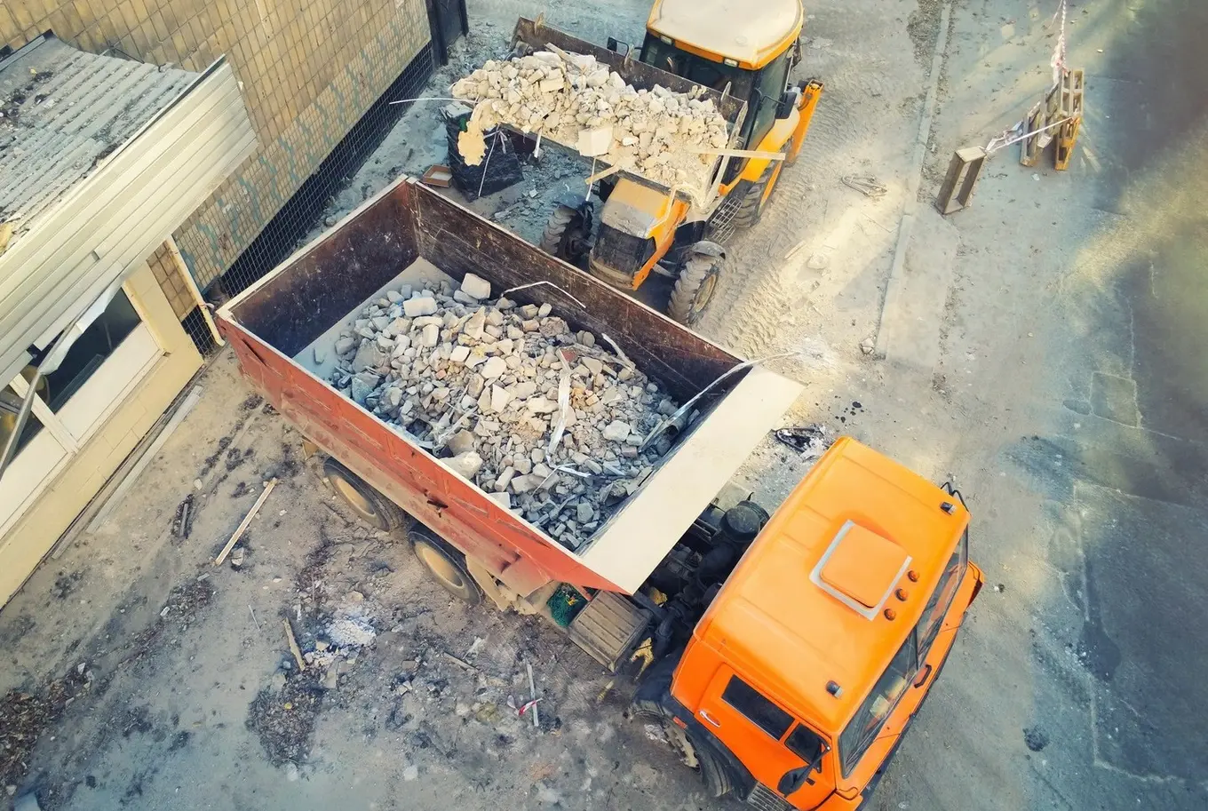 wywóz odpadów z budowy